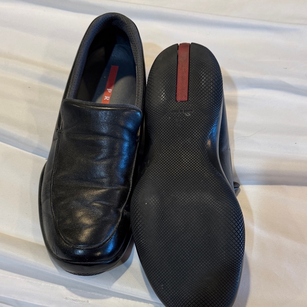 Prada Women's Black Leather Loafers - Picture 3 of 3